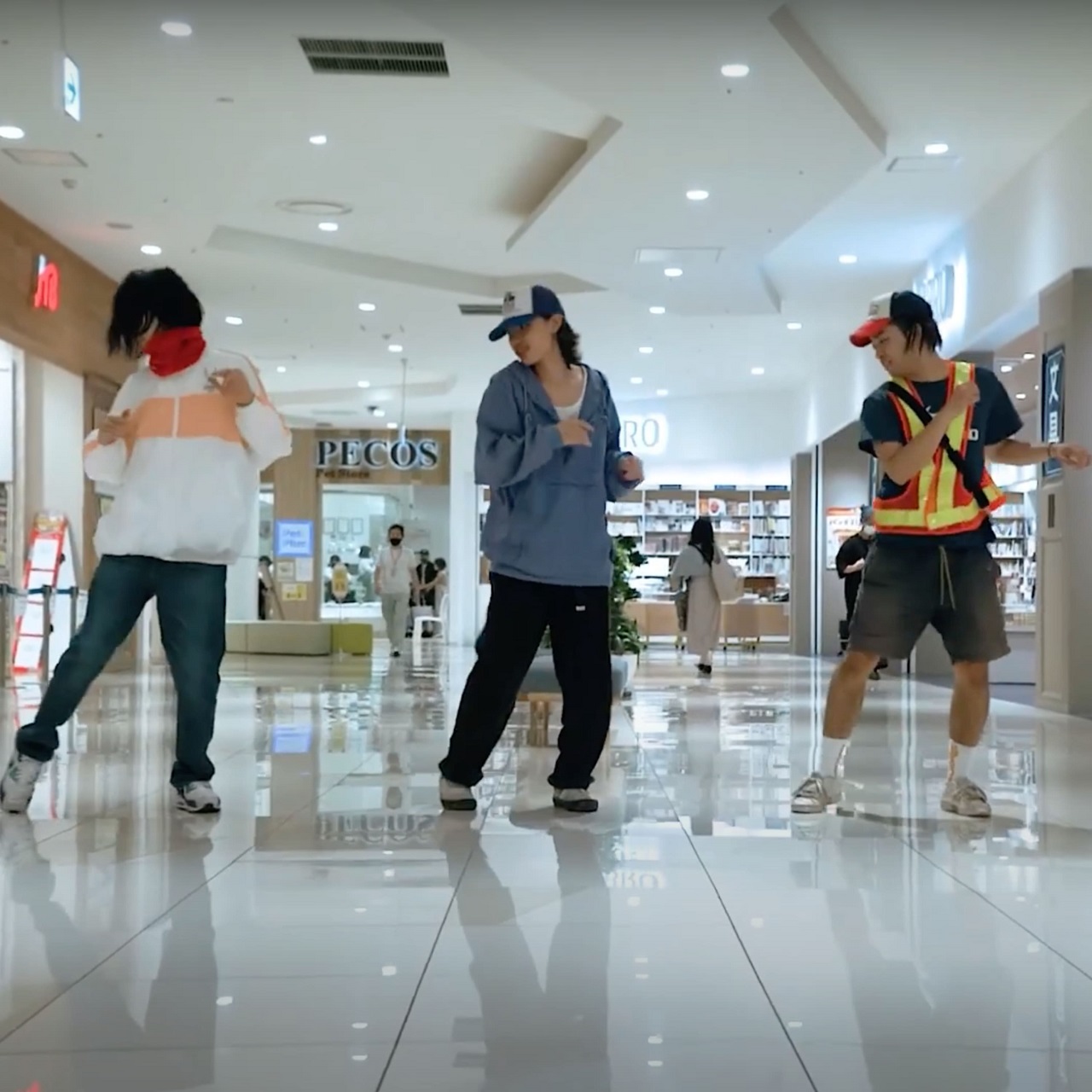 JeterとY ohtrixpointneverがプロデューサーデュオ・Peterparker69を